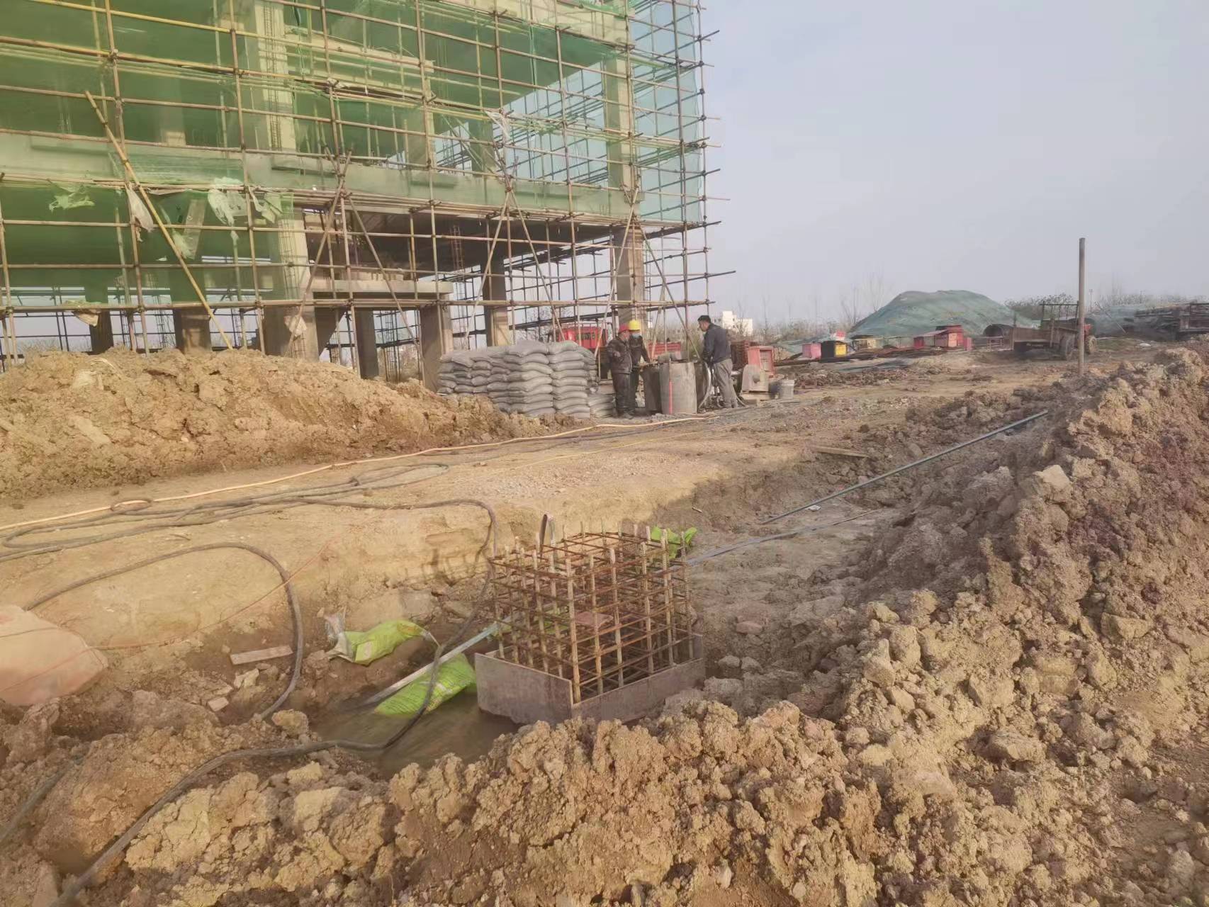 黄江镇当桥梁出现裂缝的时候应该及时加固修补